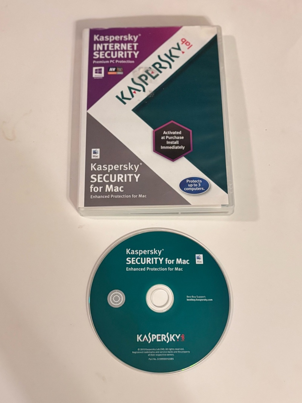 Kasper Security for Mac with Teal Installation Disc and Case